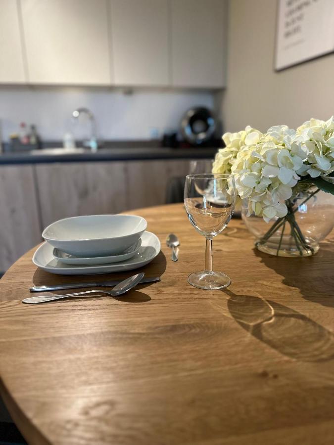 Koala & Tree - Modern 1 Bed Apartment For 4 Guests In The Heart Of Cambridge - Short Lets & Serviced Accommodation Zewnętrze zdjęcie